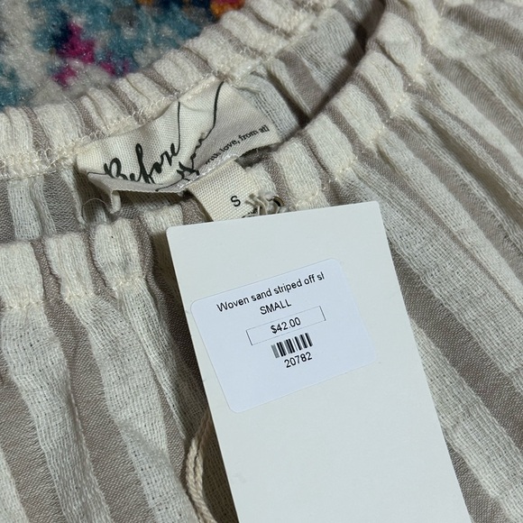 Before You | Woven Striped Off the Shoulder Top Small - Picture 5 of 6